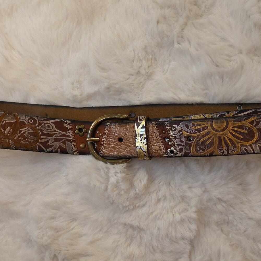 Vintage Fossil Y2k Belt Brown Leather Metallic Accents Studding Womens M - Picture 2 of 14